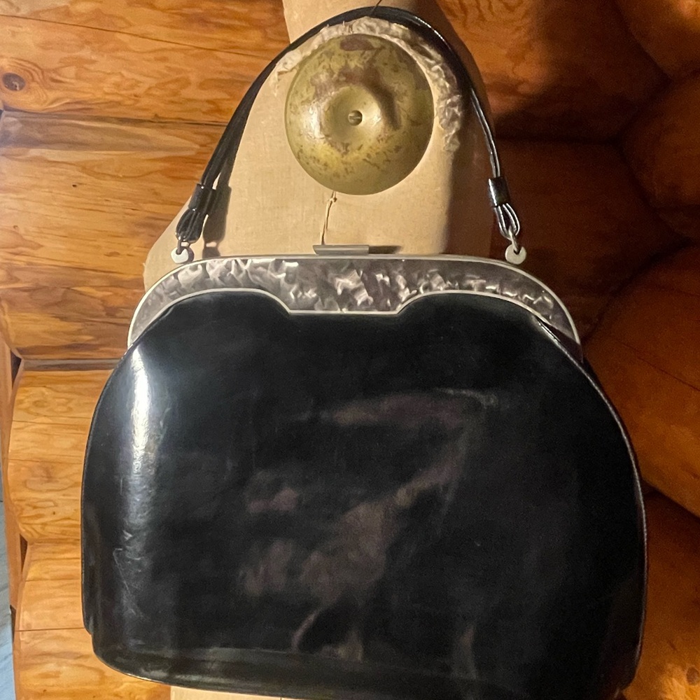 Chic 1950s Vintage Black Oversized Patent Leather Schiaparelli Shoulder Bag